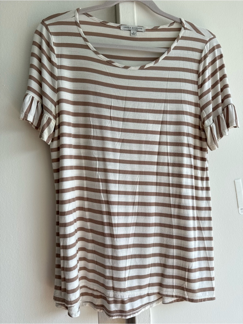 Green Envelope Cream and Taupe Striped Ruffle Sleeve Short Sleeve Top